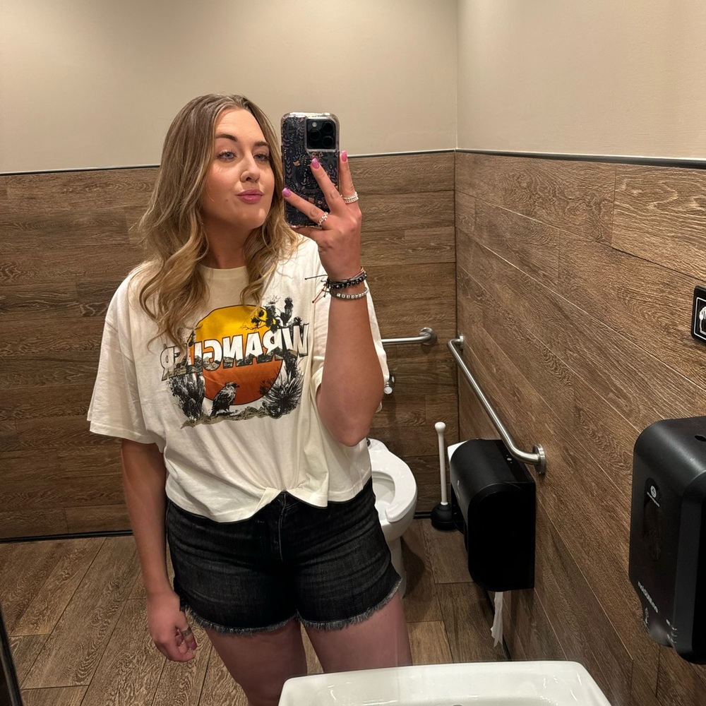 Meet your Posher, Ashlynn